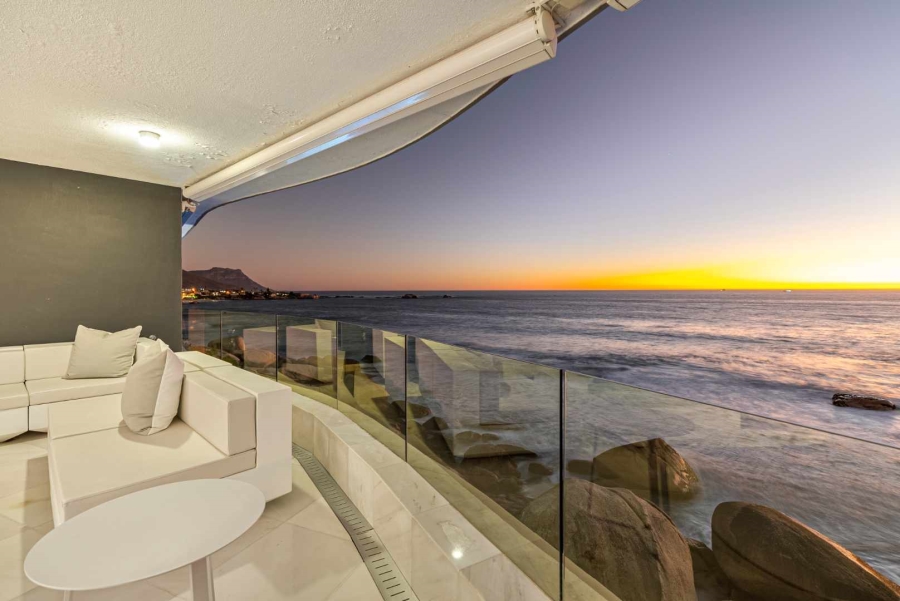 4 Bedroom Property for Sale in Clifton Western Cape